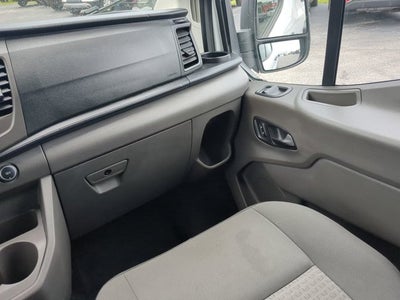 2022 Ford Transit Passenger Wagon XL