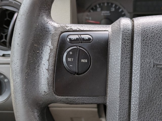 2009 Ford Super Duty F-350 DRW XL