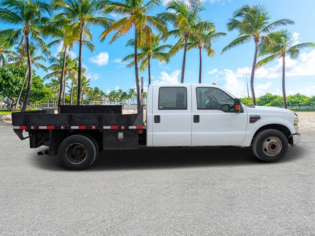 2009 Ford Super Duty F-350 DRW XL