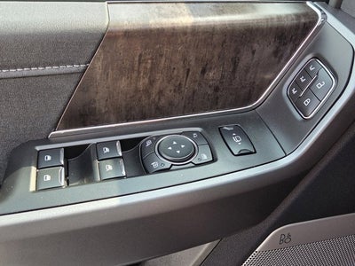 2026 Ford Super Duty F-350 DRW TDSL CREW CAB 6.7L LARIAT