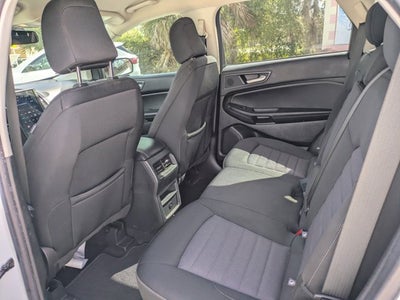 2023 Ford Edge SE