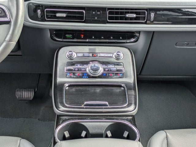 2021 Lincoln Nautilus Reserve