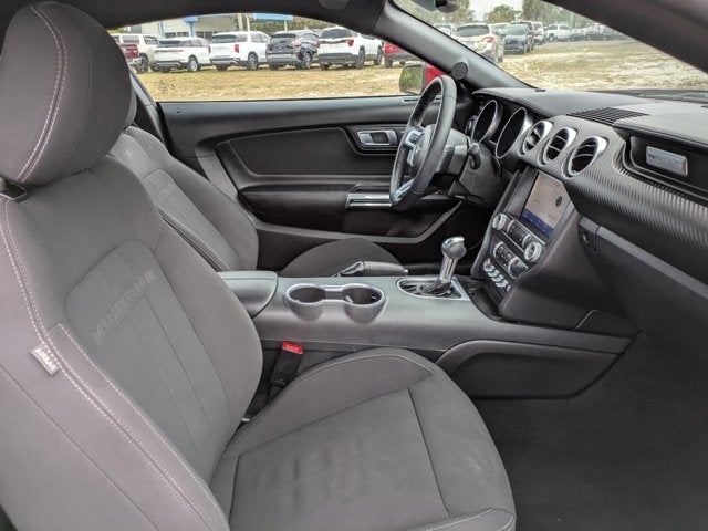 2022 Ford Mustang EcoBoost