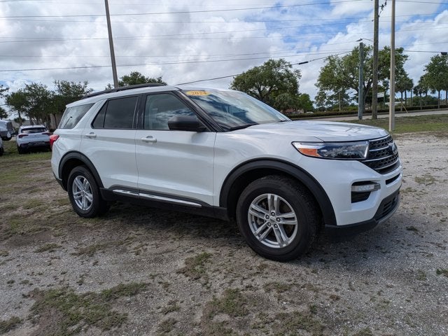 2024 Ford Explorer XLT