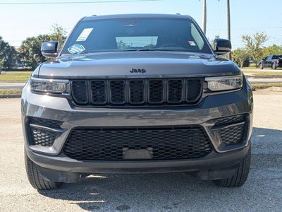 2025 Jeep Grand Cherokee Altitude