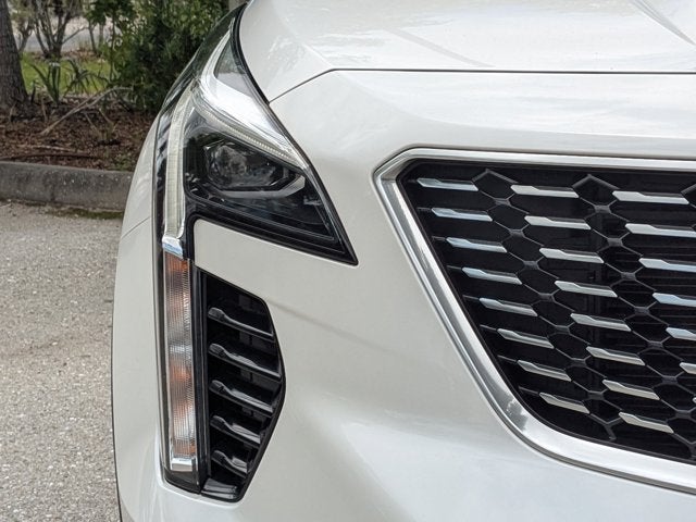 2023 Cadillac XT4 FWD Premium Luxury