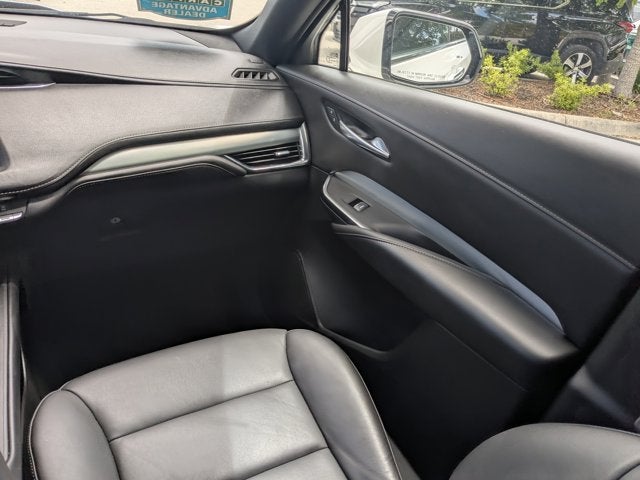 2023 Cadillac XT4 FWD Premium Luxury