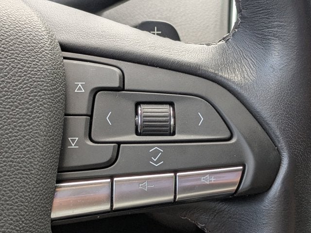 2023 Cadillac XT4 FWD Premium Luxury