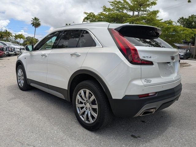 2023 Cadillac XT4 FWD Premium Luxury