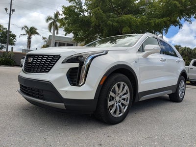 2023 Cadillac XT4 FWD Premium Luxury