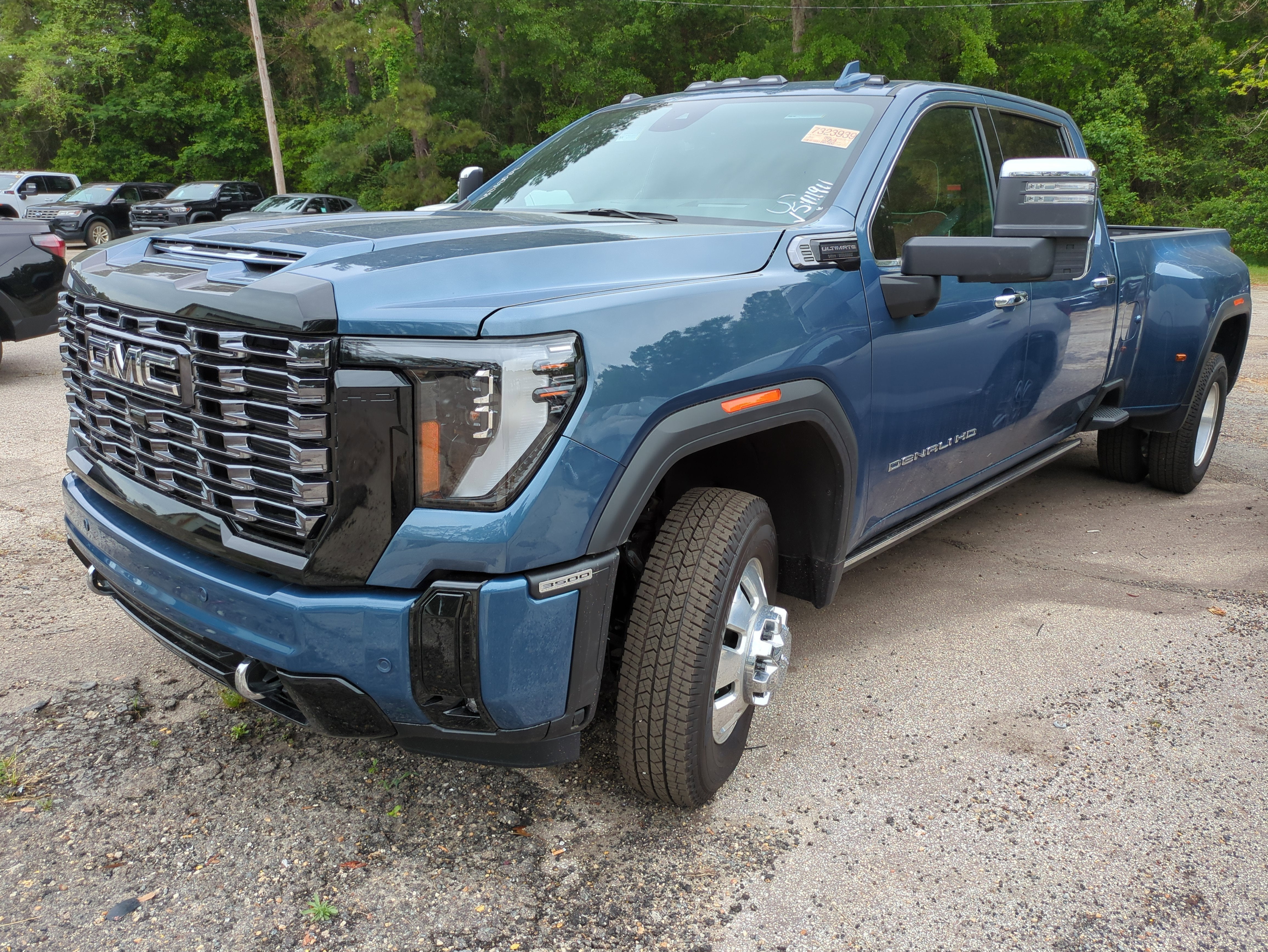 2026 GMC Sierra 3500 HD Denali Ultimate DRW