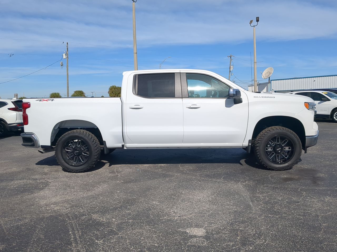 2025 Chevrolet Silverado 1500 LT (2FL)