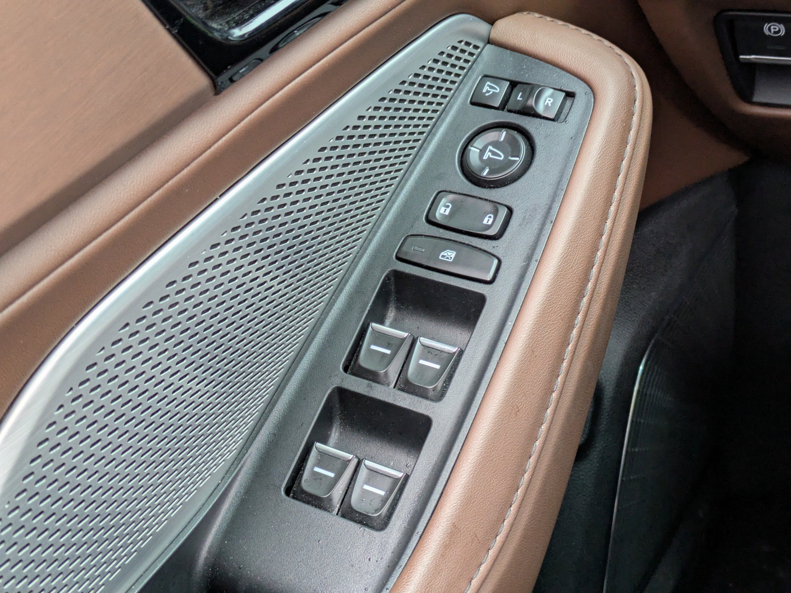 2022 Acura MDX w/Technology Package