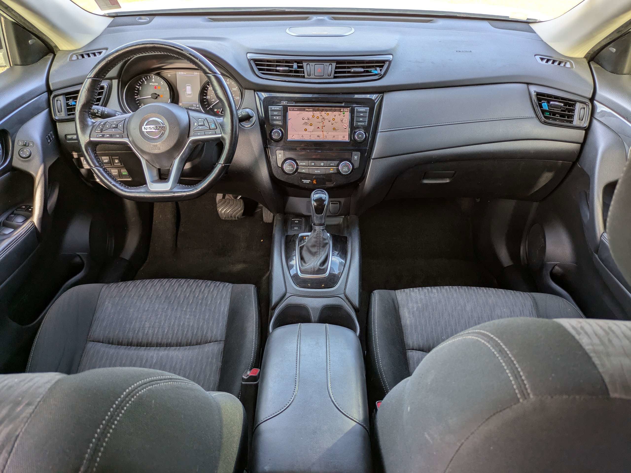 2020 Nissan Rogue SV FWD