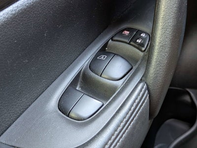 2020 Nissan Rogue SV FWD