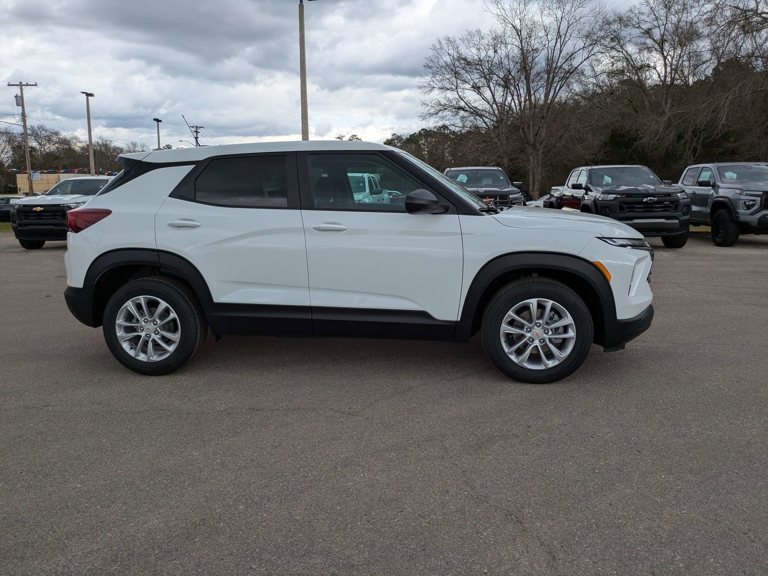 2026 Chevrolet Trailblazer LS