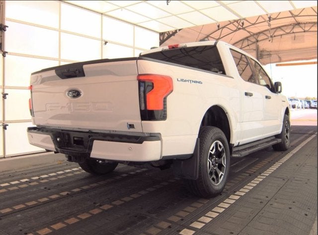 2023 Ford F-150 Lightning Pro