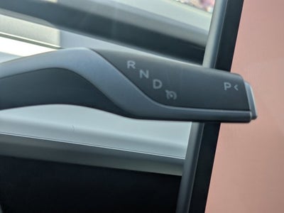 2023 Tesla Model 3 RWD