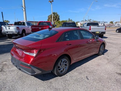 2024 Hyundai Elantra SEL