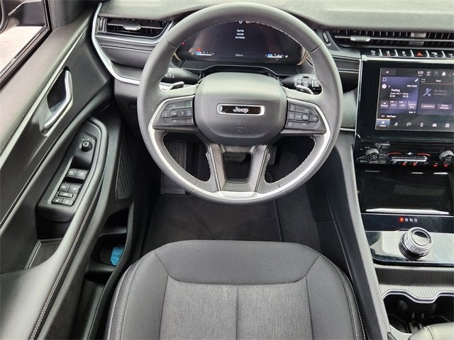 2025 Jeep Grand Cherokee L Laredo X