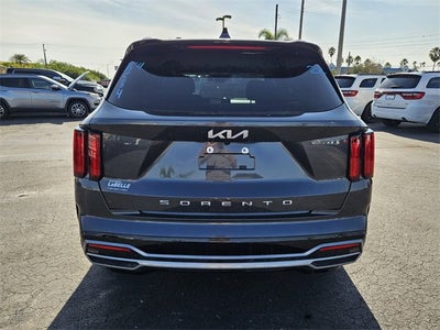 2022 Kia Sorento SX
