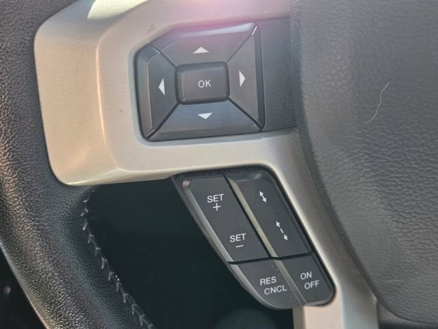 2022 Ford Super Duty F-250 SRW LARIAT