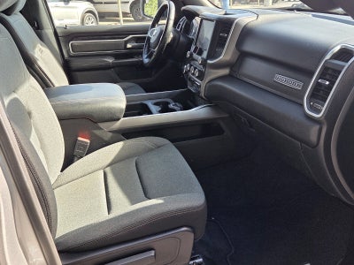 2022 RAM 1500 Big Horn Crew Cab 4x4 5'7" Box