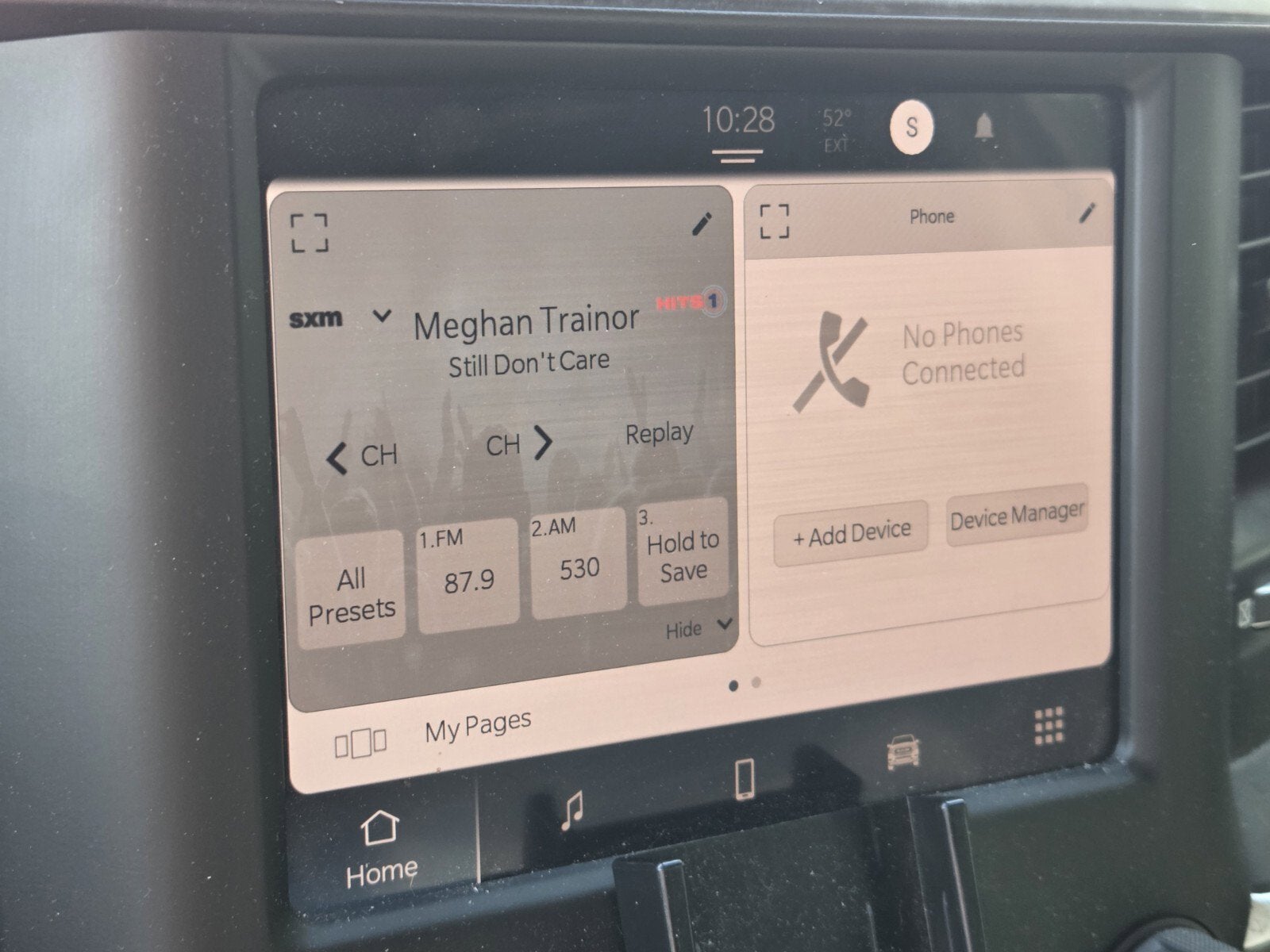 2022 RAM 1500 Big Horn Crew Cab 4x4 5'7" Box