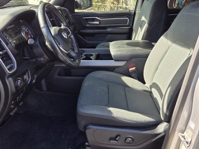 2022 RAM 1500 Big Horn Crew Cab 4x4 5'7" Box