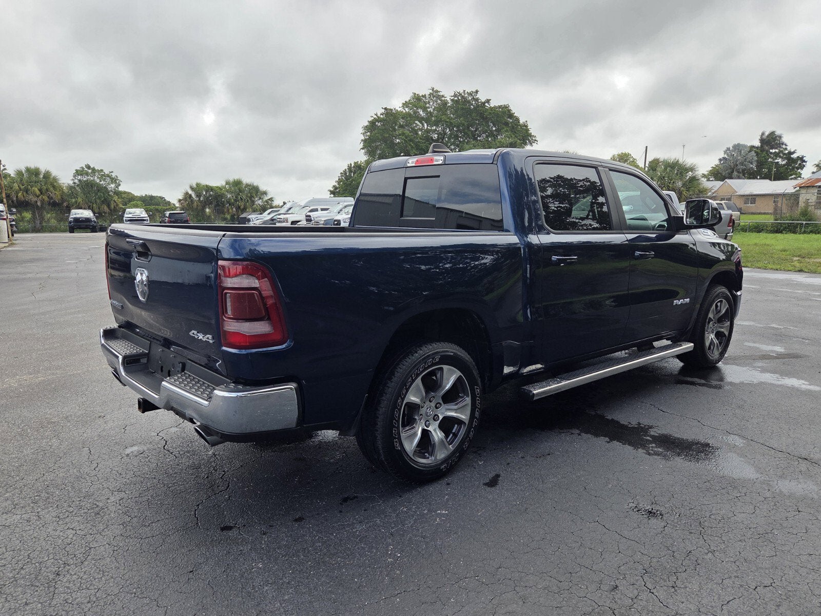 2024 RAM 1500 Laramie Crew Cab 4x4 5'7" Box