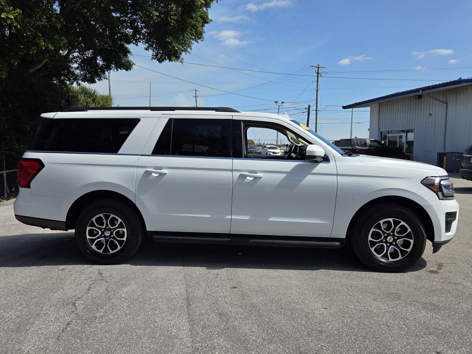 2024 Ford Expedition XLT MAX