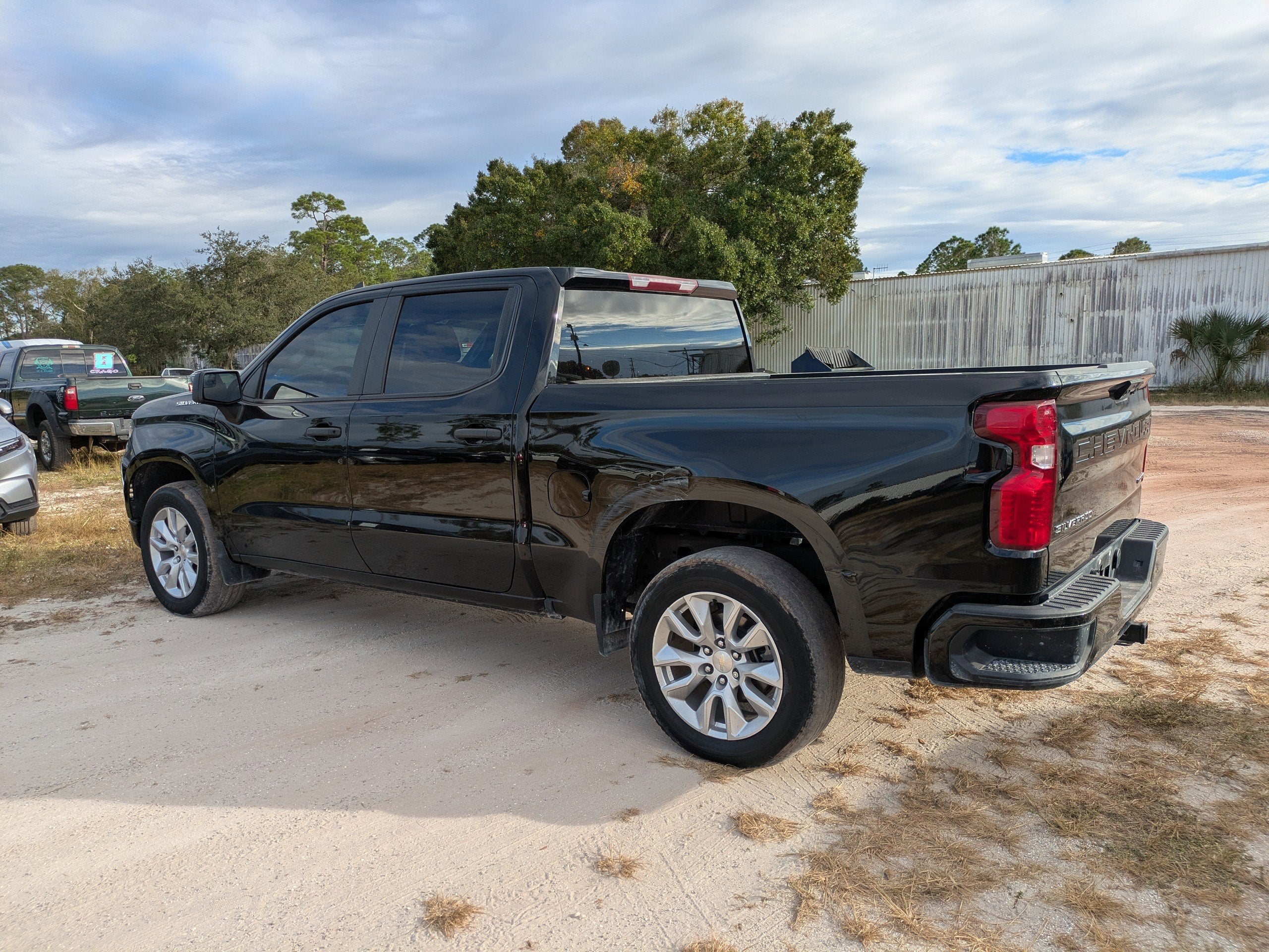 2022 Chevrolet Silverado 1500 Custom