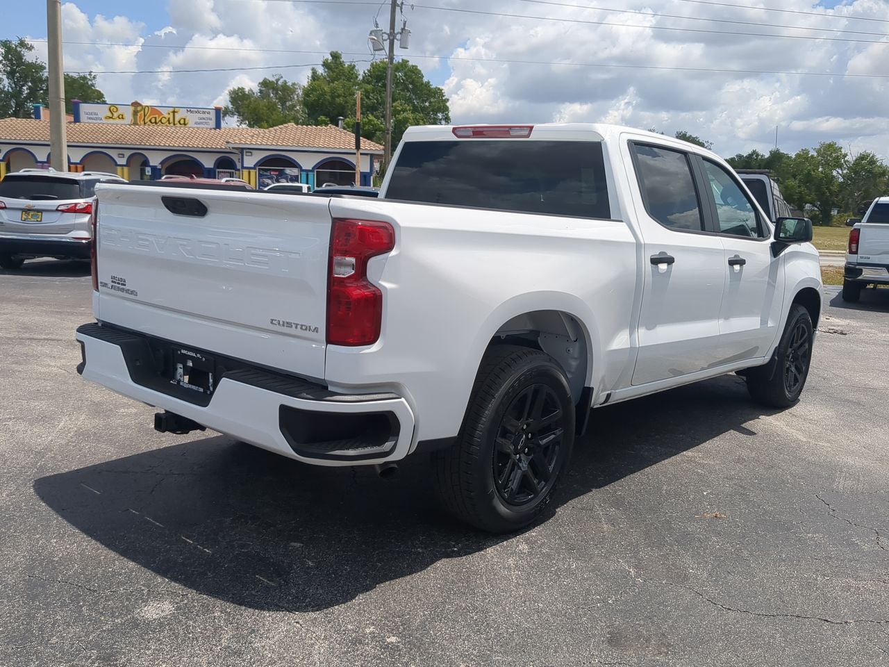 2025 Chevrolet Silverado 1500 Custom