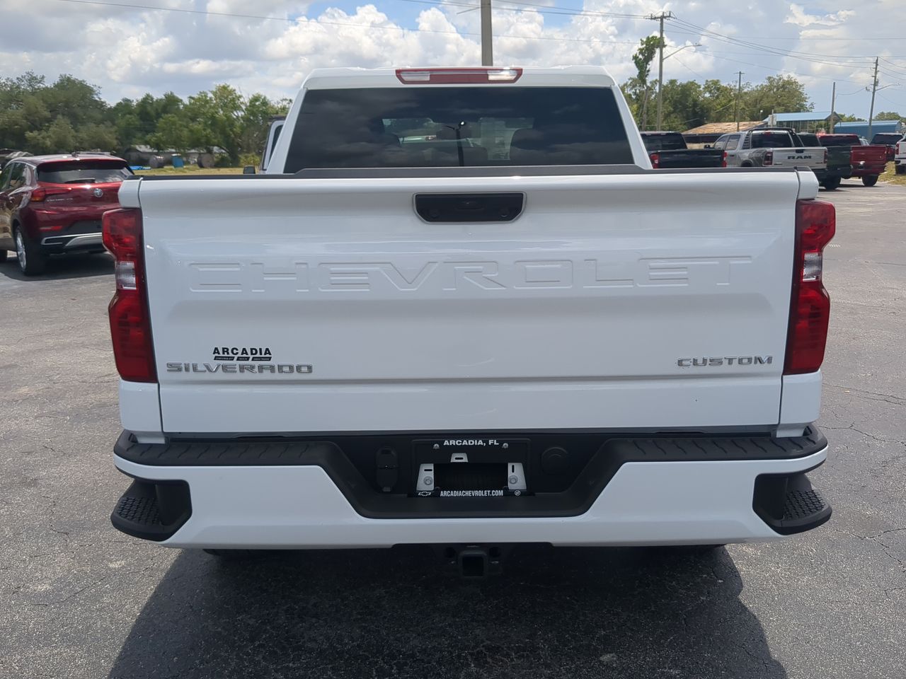 2025 Chevrolet Silverado 1500 Custom