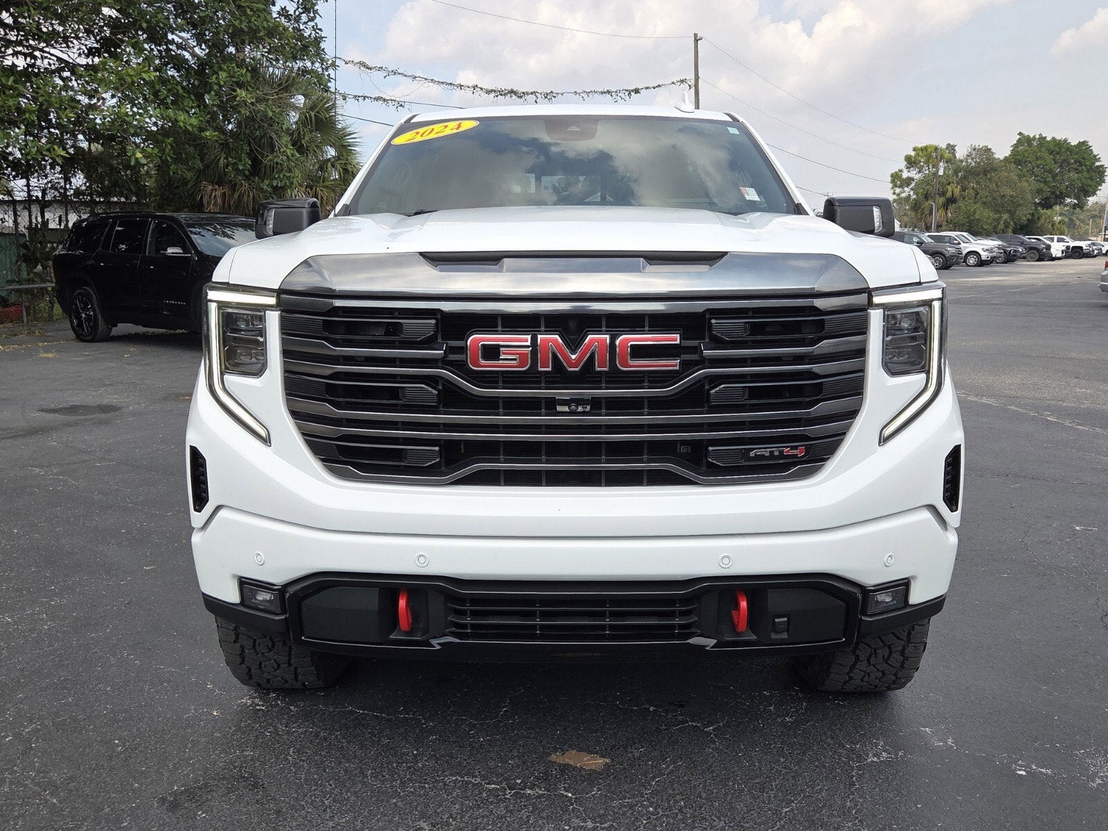 2024 GMC Sierra 1500 AT4