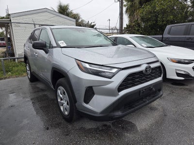 2024 Toyota RAV4 LE