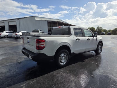 2022 Ford Maverick XL