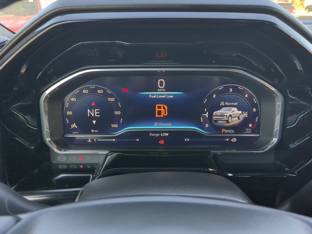 2025 Chevrolet Silverado 1500 LT (2FL)