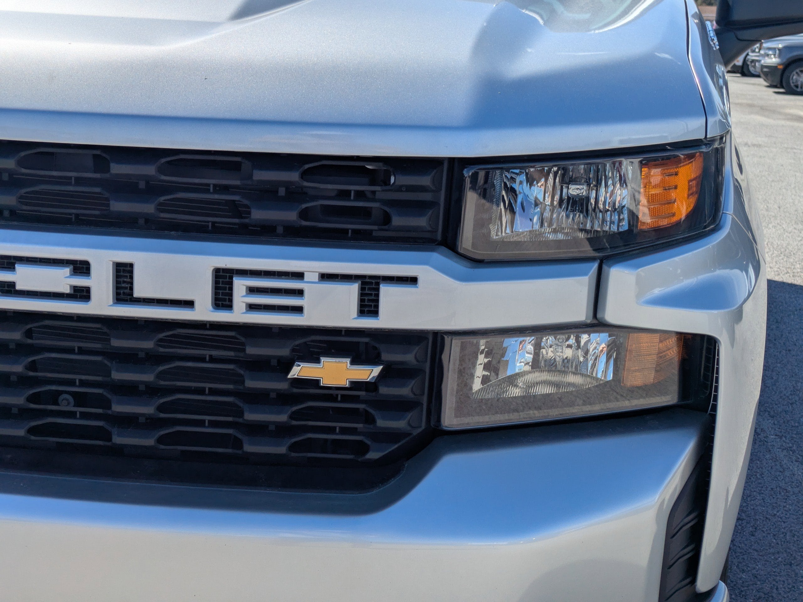 2020 Chevrolet Silverado 1500 Custom