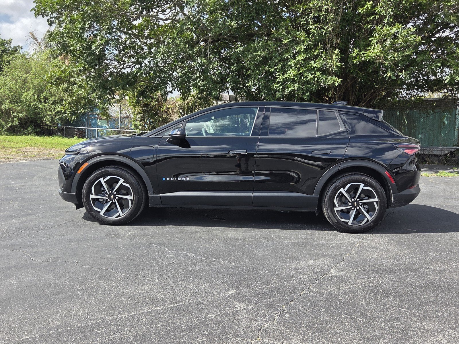 2025 Chevrolet Equinox EV LT