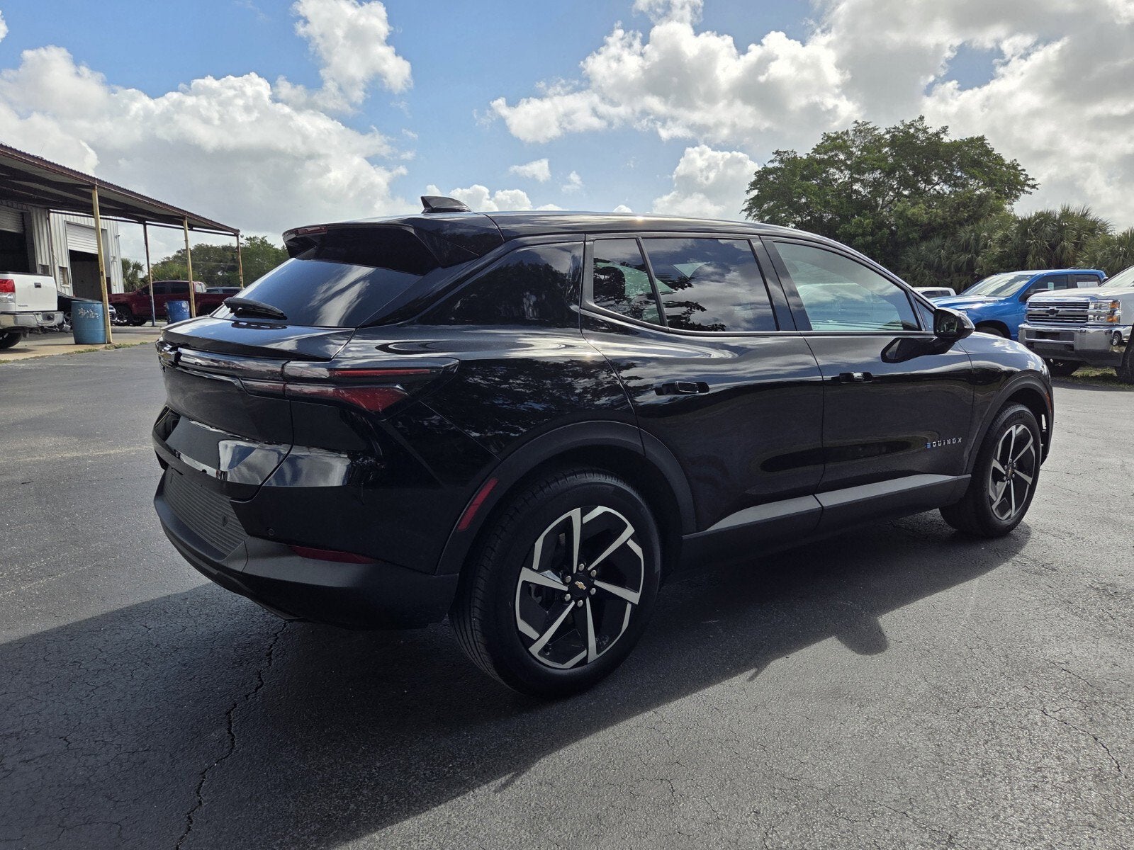 2025 Chevrolet Equinox EV LT