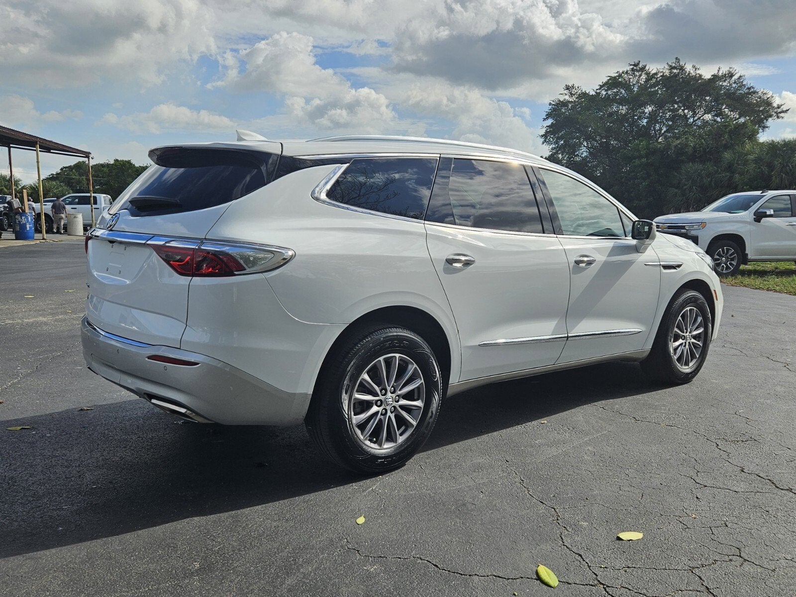 2023 Buick Enclave Essence