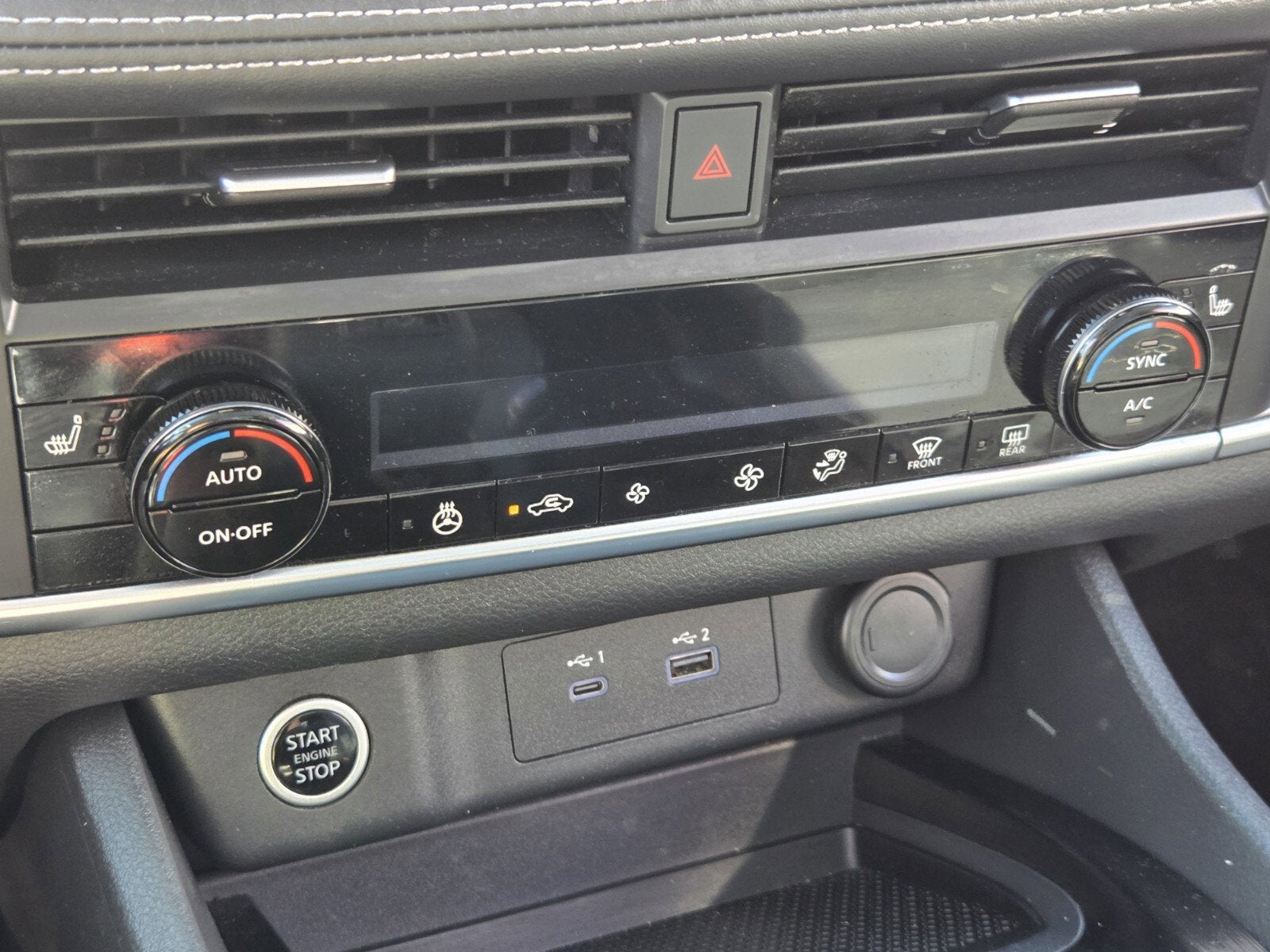 2023 Nissan Rogue SV FWD