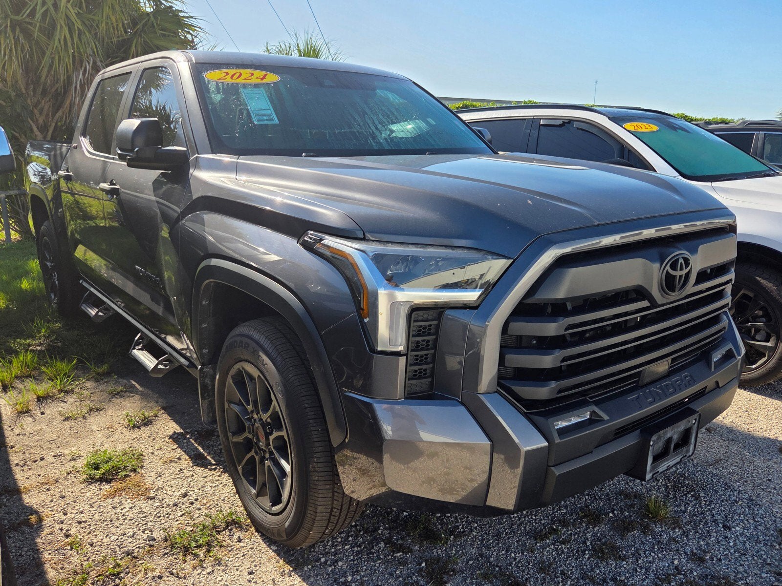 2024 Toyota Tundra SR5