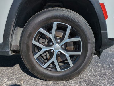 2023 Jeep Grand Cherokee L Altitude 4x2