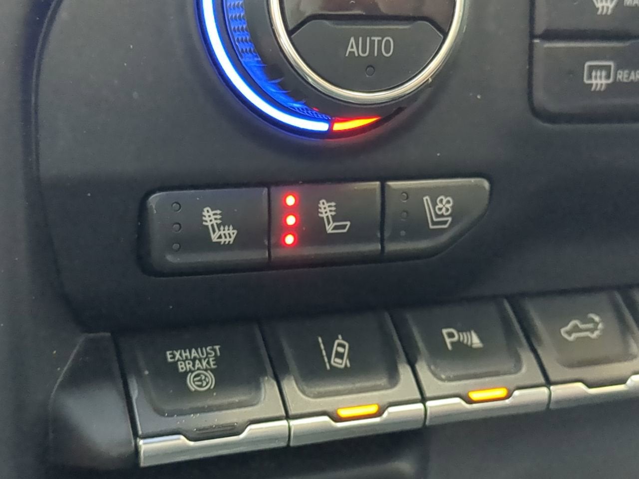 2022 Chevrolet Silverado 3500 HD High Country DRW