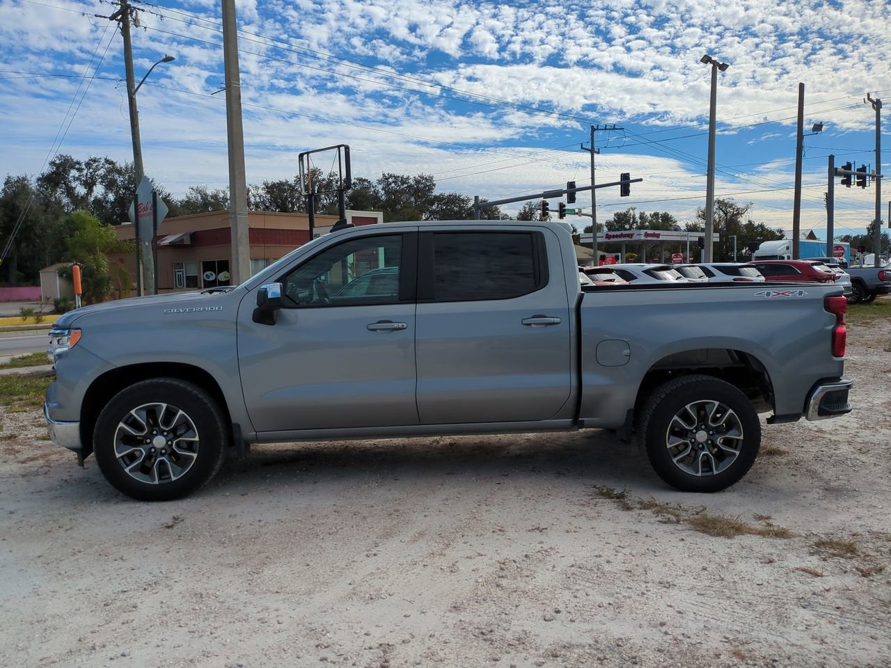 2024 Chevrolet Silverado 1500 LT (2FL)