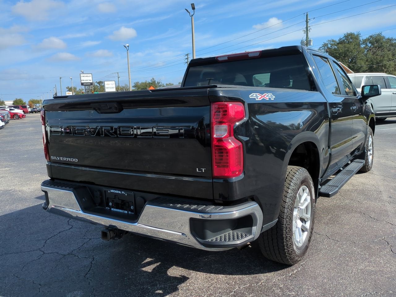 2023 Chevrolet Silverado 1500 LT (2FL)