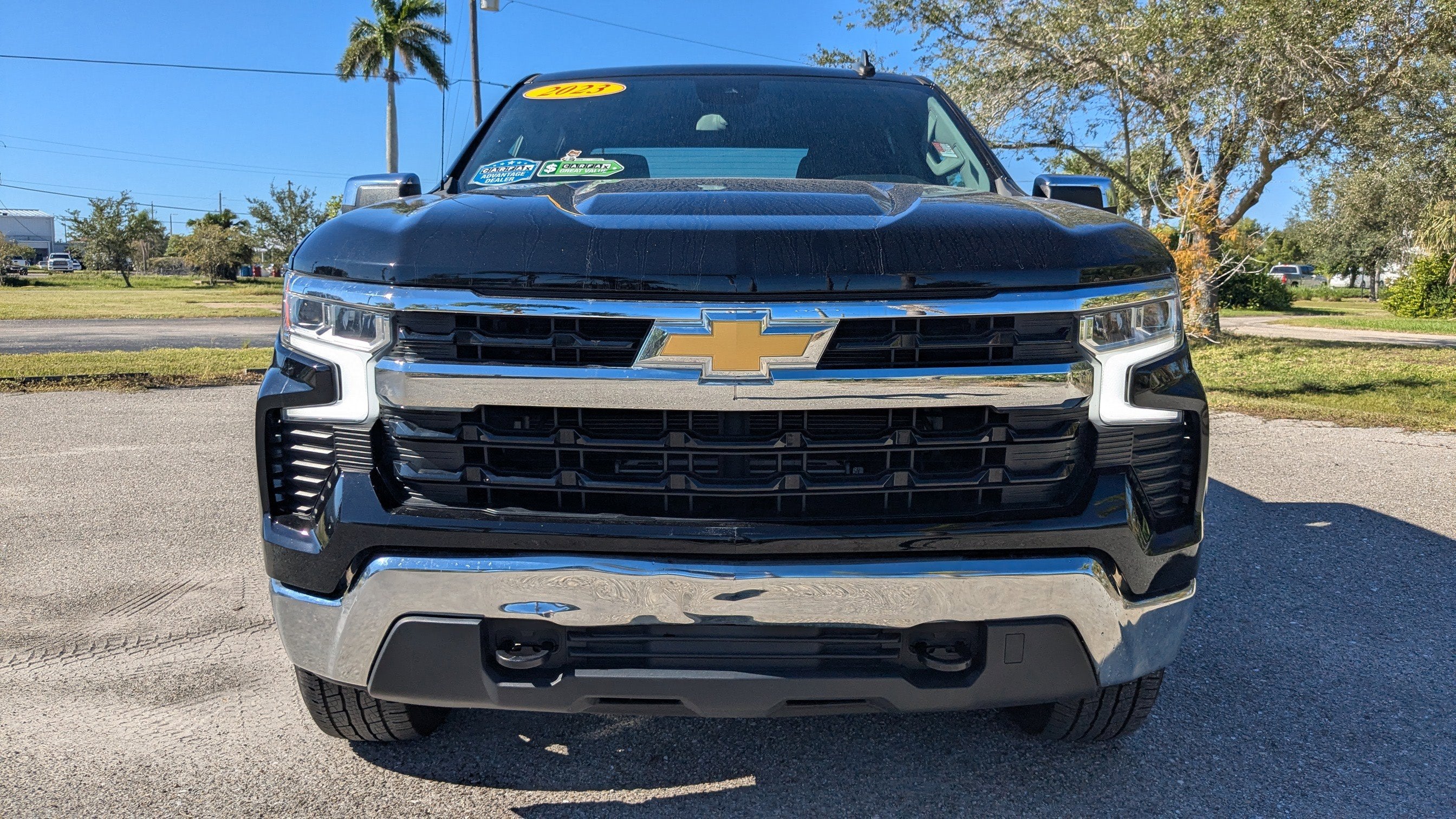 2023 Chevrolet Silverado 1500 LT (2FL)