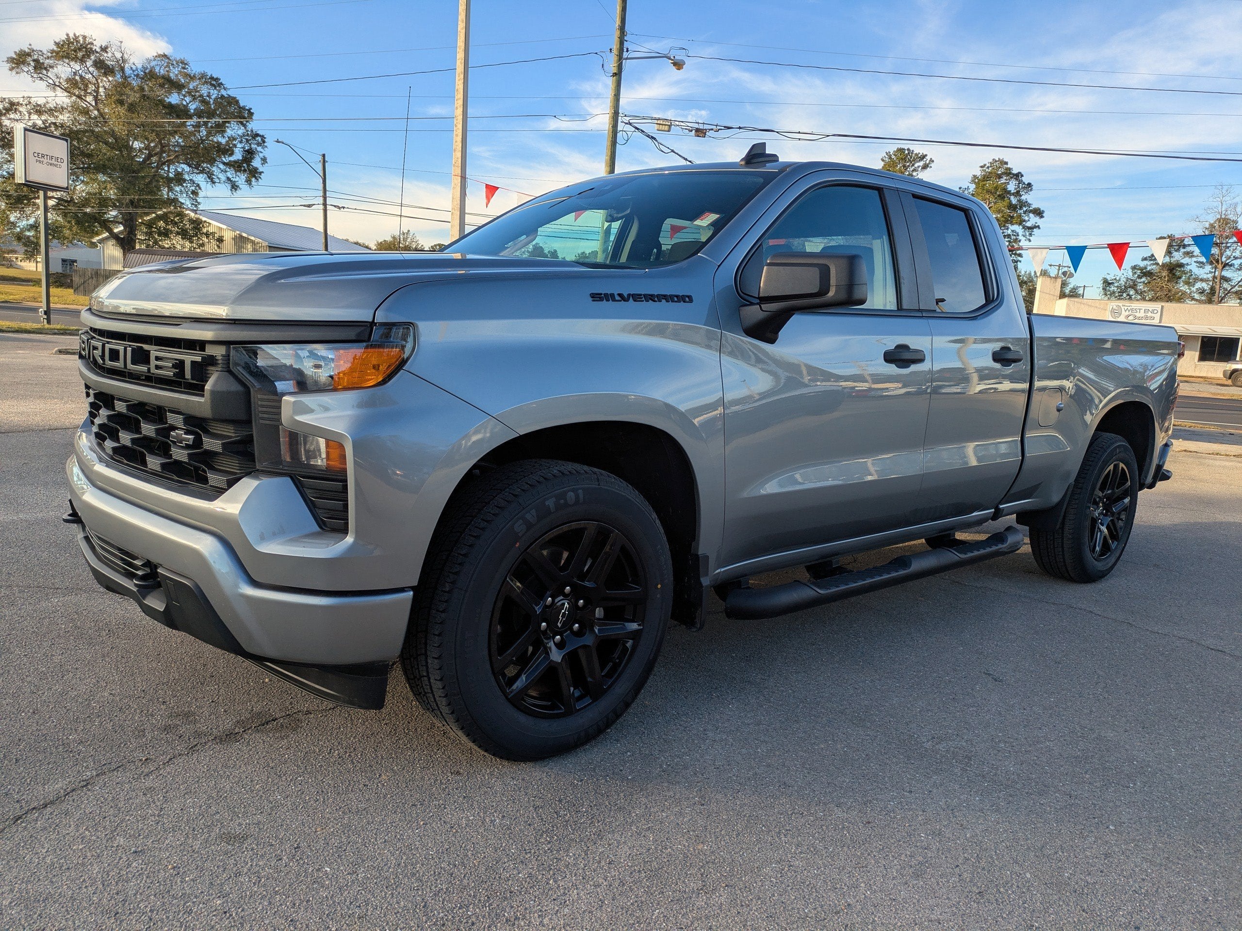2024 Chevrolet Silverado 1500 Custom
